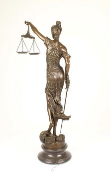 Vrouwe Justitia bronzen beeld , gigantische Justitia - 4