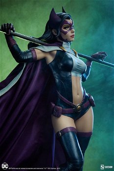 Sideshow Collectibles Huntress Premium Format - 5