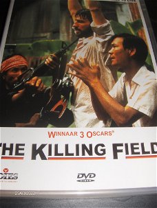 The Killing Fields-Cambodja+Jan Terlouw's Oorlogs Winter+Matrix+Message in a Bottle.