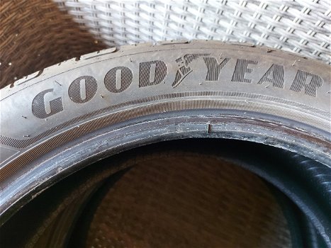 Goodyear 205/45 R17 88v - 0