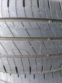 Goodyear 205/45 R17 88v - 4