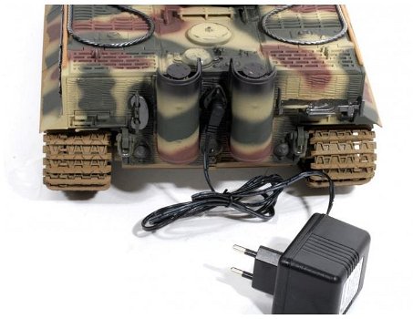Radiografische tank HL Tiger I metalen onderkant Camo 2.4GH - 3