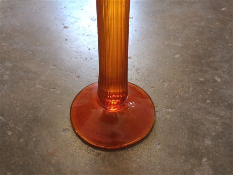 oranje kaarsenstandaard van glas - 4