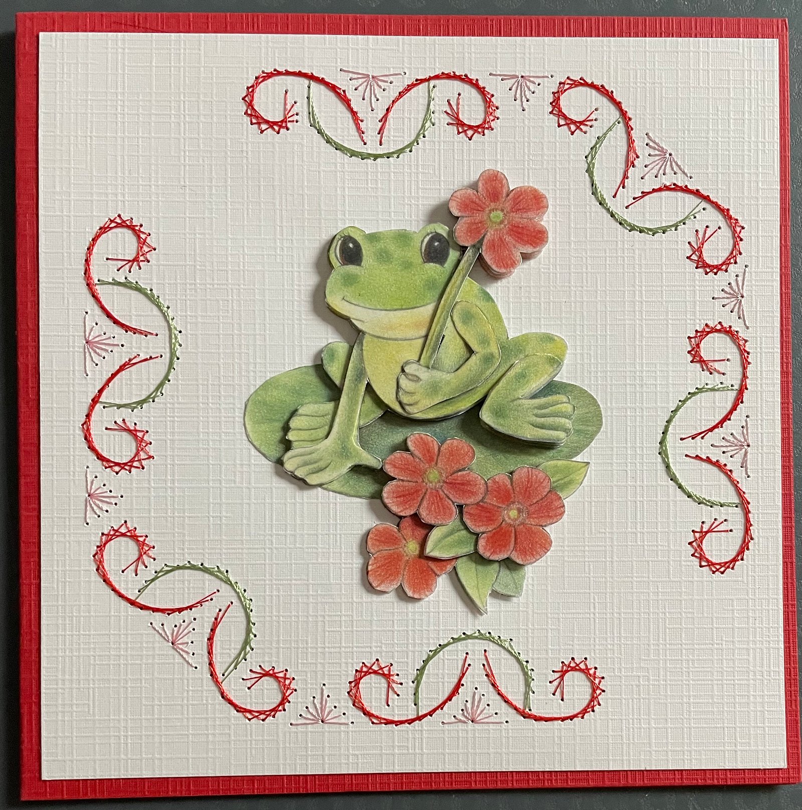 Dieren --- Kikker tussen de rode bloemen - nr. 1