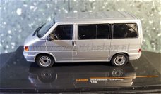 VW T4 Multivan 1990 grijs 1:43 Ixo V754