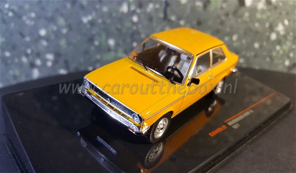 VW Derby LS 1977 oranje 1:43 Ixo V756 - 1