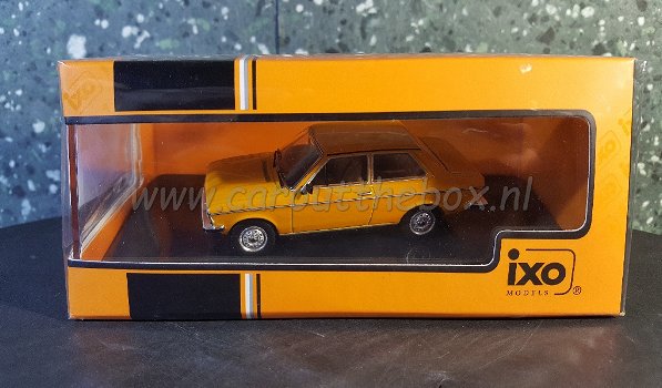 VW Derby LS 1977 oranje 1:43 Ixo V756 - 3