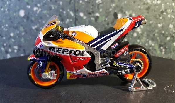 Honda RC2 13V #93 MARQUEZ 1:18 Maisto M226 - 0