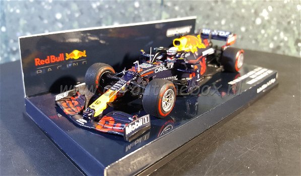 Red Bull RB16B MAX VERSTAPPEN monaco 2021 1:43 Minichamps - 1