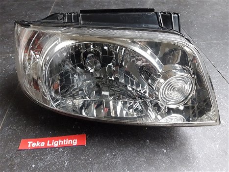 Hyundai Matrix (01-05) Koplamp 92102-170 H4 Rechts NOS - 0