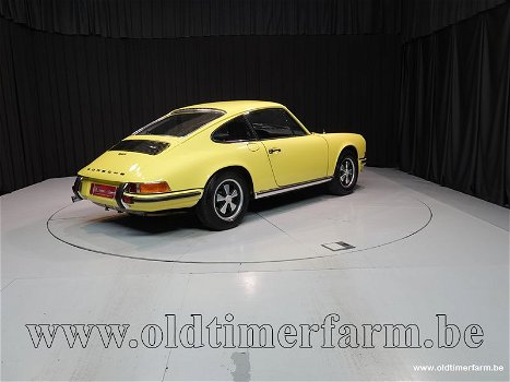 Porsche 911 2.4T Olklappe Coupé '72 CH2772 - 1