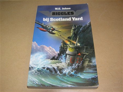 Biggles bij Scotland Yard -W.E. Johns - 0