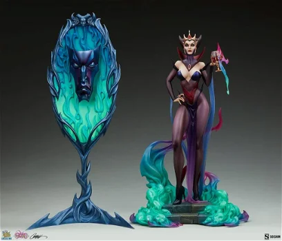 Sideshow Fairytale Fantasies Evil Queen Deluxe statue - 2