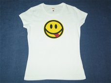 Smiley T-shirt - Medium - Only