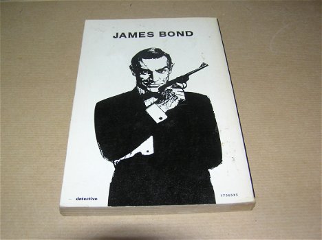 De Man met de Gouden Revolver -James Bond - 1