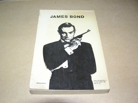 De Man met de Gouden Vingers -James Bond - 1