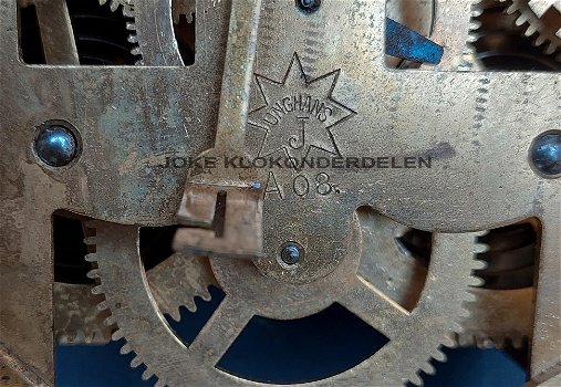 = Uurwerk voor onderdelen = Junghans A 08 =48312 - 5