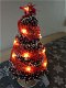 Mooie kerstbomen met kegels - 1 - Thumbnail