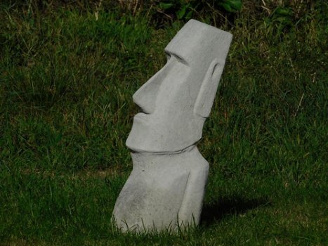 tuinbeeld moai - 1