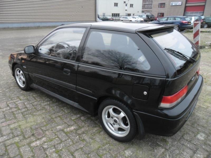 Suzuki Swift 1.3-16V Summum Special (63kw-86pk) - Afbeelding 4