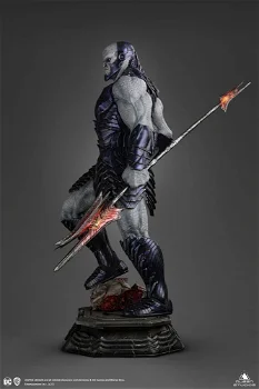 Queen Studios DC Comics Statue Darkseid - 3