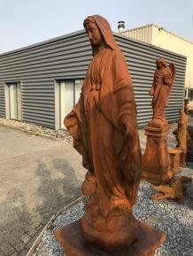tuinbeeld Heilige Maria met pilaar - 7