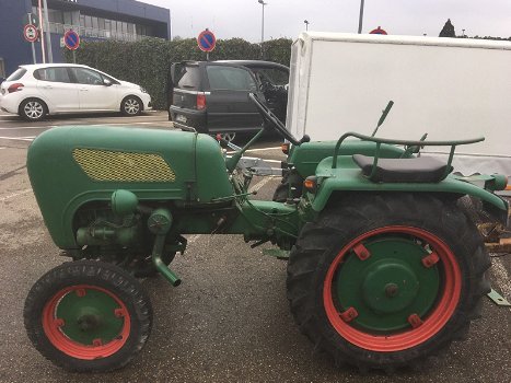 Holder b12 Traktor - 0