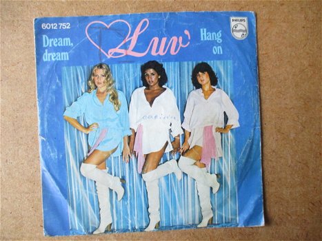 a4846 luv - dream dream - 0