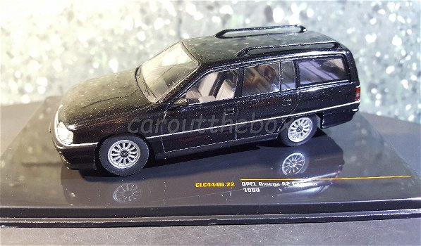 Opel Omega A2 Caravan 1990 zwart 1:43 Ixo V795 - 0