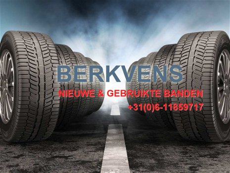 2x Vredestein autobanden gebruikt 225/40/19 - 2