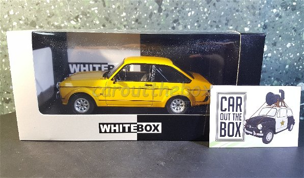 Ford Escort MK II 1600 sport geel 1:24 Whitebox WB76 - 4