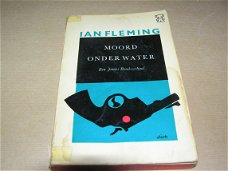 Moord onder Water -Ian Fleming