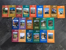 Diverse Hongaarse reisgidsjes
