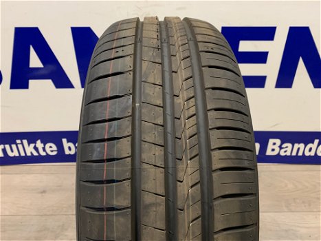 4x Hankook autobanden 205/55/16 *NIEUW* - 1