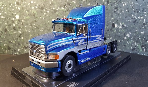 Ford Aeromax 1990 blauw 1/43 Ixo V809 - 1