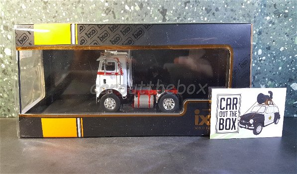 Freightliner COE 1976 wit 1/43 Ixo V810 - 4