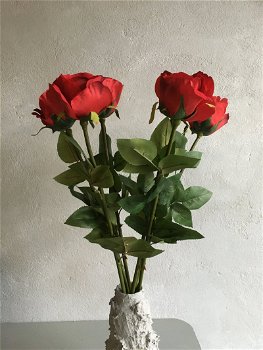 Rode zijden rozen (imitatie) - 1