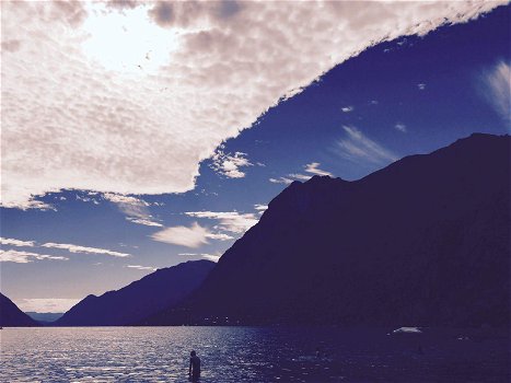 Chalet DIRECT aan meer van Lugano in Porlezza Noord Italie - 4