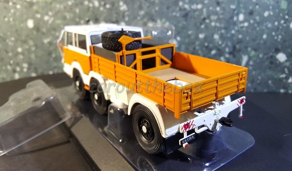 Tatra 813 6x6 1968 Oranje 1:43 Ixo V817 - 2