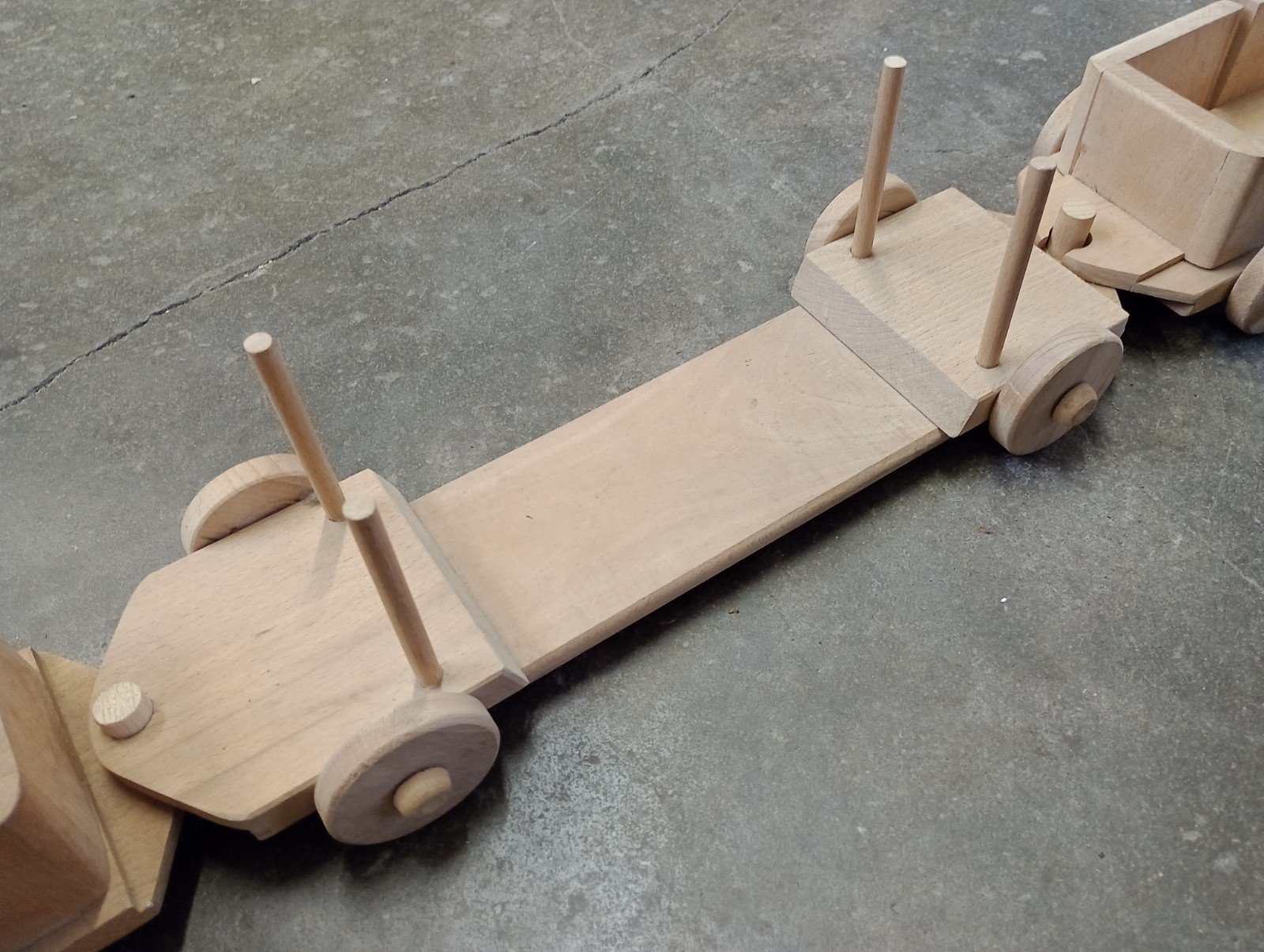 Grote houten trein 3 delen - Afbeelding 3