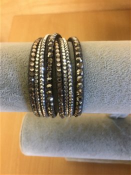 Wikkelarmband zwart met strass - 0