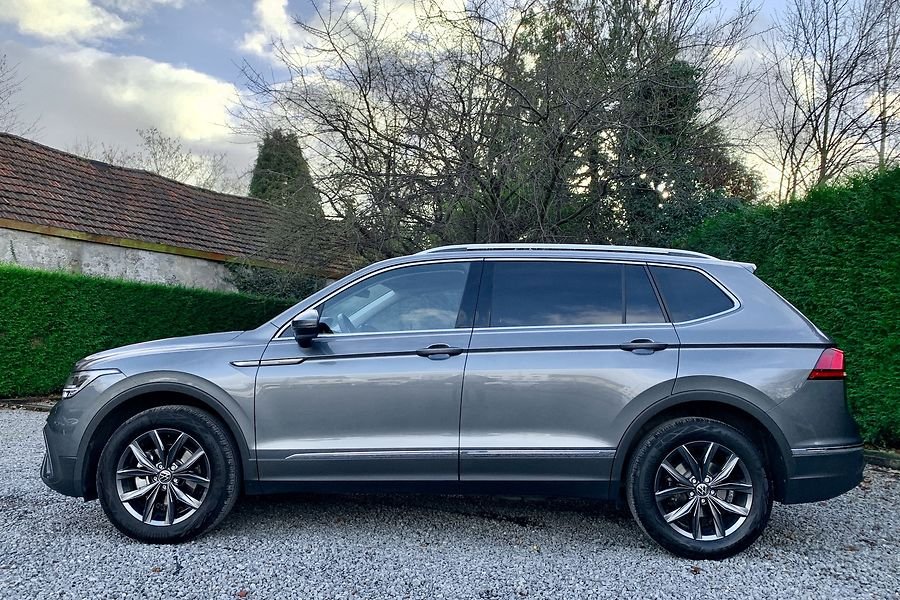 Volkswagen Tiguan 1.5 TSi Life Allspace 7pl Aut. - 10 2022 - Afbeelding 2