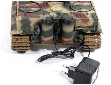 RC tank HL Tiger I metalen onderkant Camo 2.4GHZ nieuw! - 3