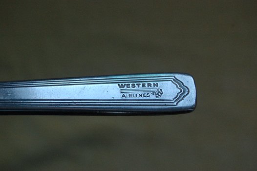 Western Airlines 1 mes - 1