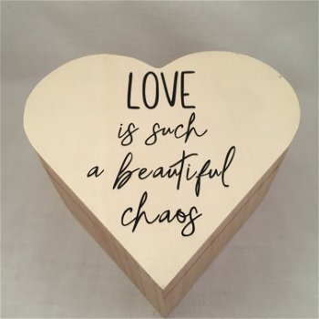 Valentijnsdag houten doos hart & quote over de liefde adv 1 - 0