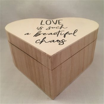 Valentijnsdag houten doos hart & quote over de liefde adv 1 - 1