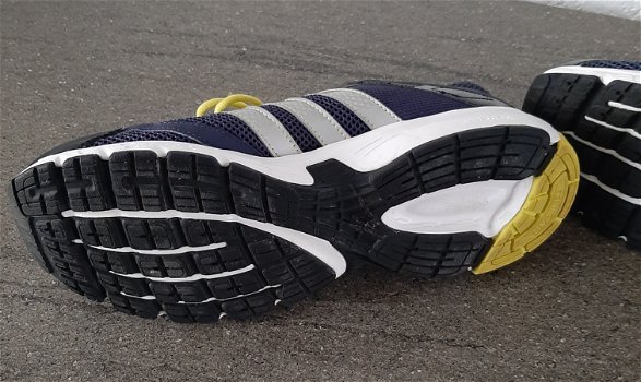 Adidas schoenen - 2