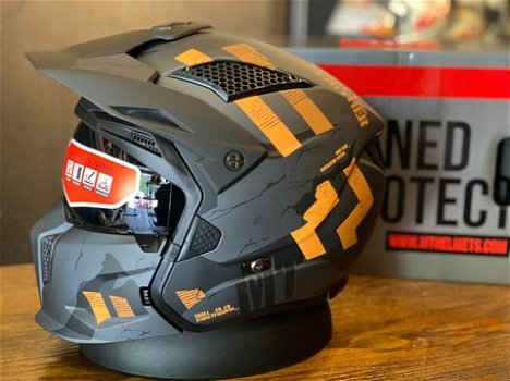 HELM MT STREETFIGHTER SV SKULL ORANJE ZWART L NEW - 1