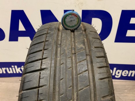 2x Michelin zomer autobanden 195/50/15 p/st €35, - 2