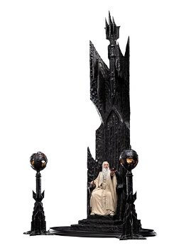 Weta LOTR Saruman the White on Throne - 1